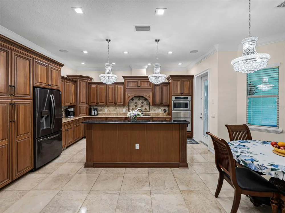 7427 20TH STREET Zephyrhills, FL 33540