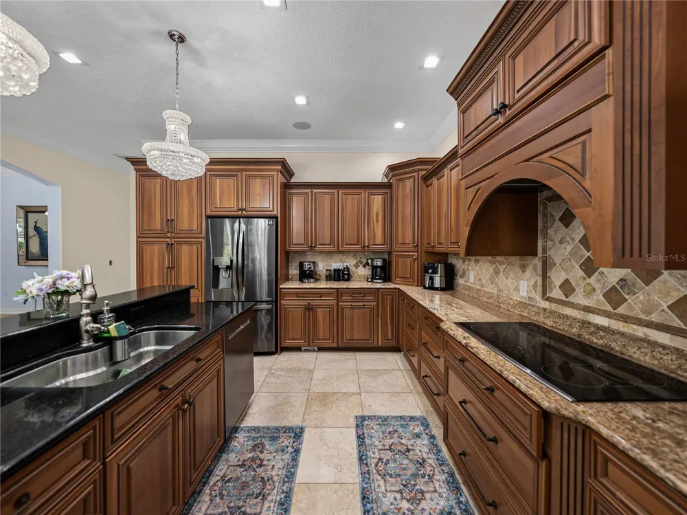7427 20TH STREET Zephyrhills, FL 33540