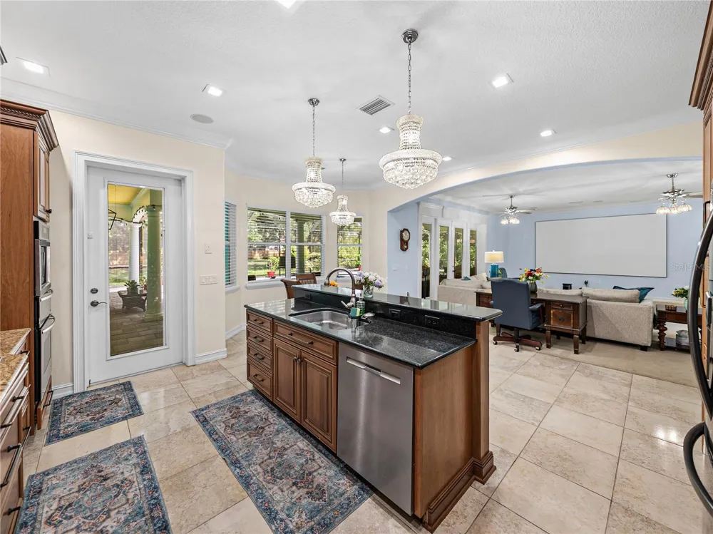 7427 20TH STREET Zephyrhills, FL 33540