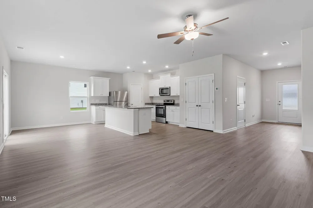 8960 Ava Drive Bailey, NC 27807