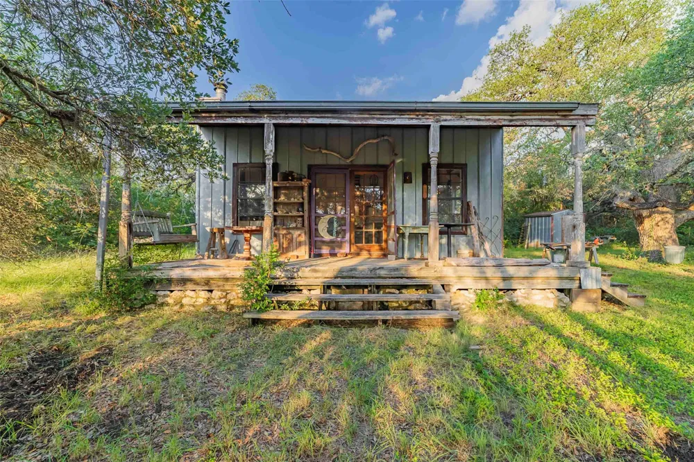 12175 US Hwy 183 Florence, TX 76527