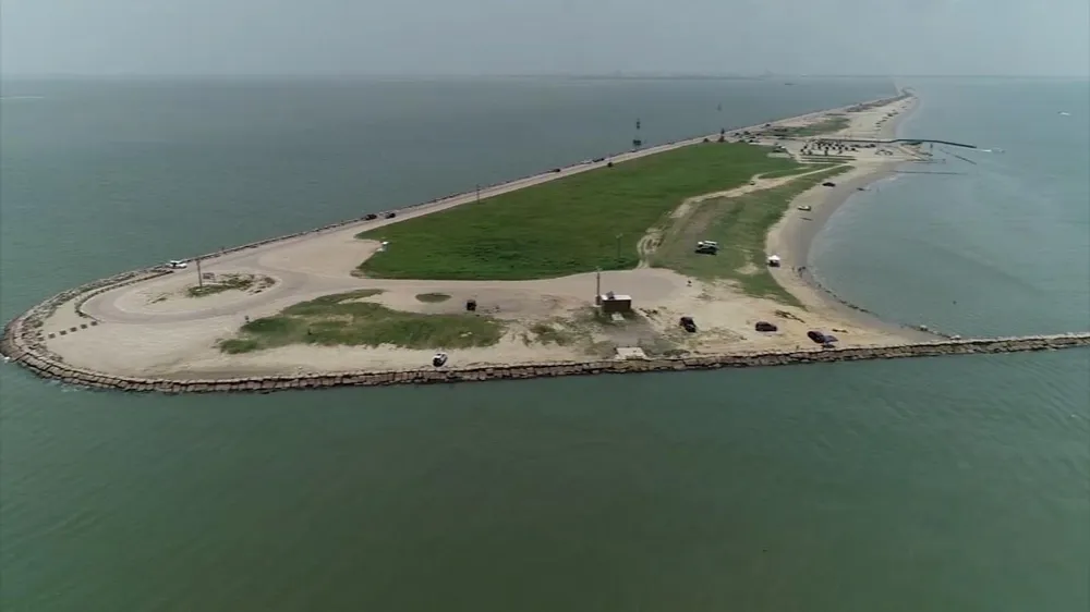 1 34th Avenue N Texas City, TX 77590