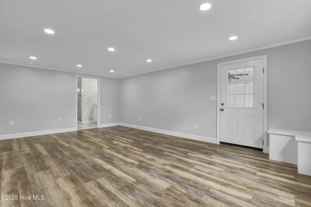 2971 Penderlea Highway Burgaw, NC 28425