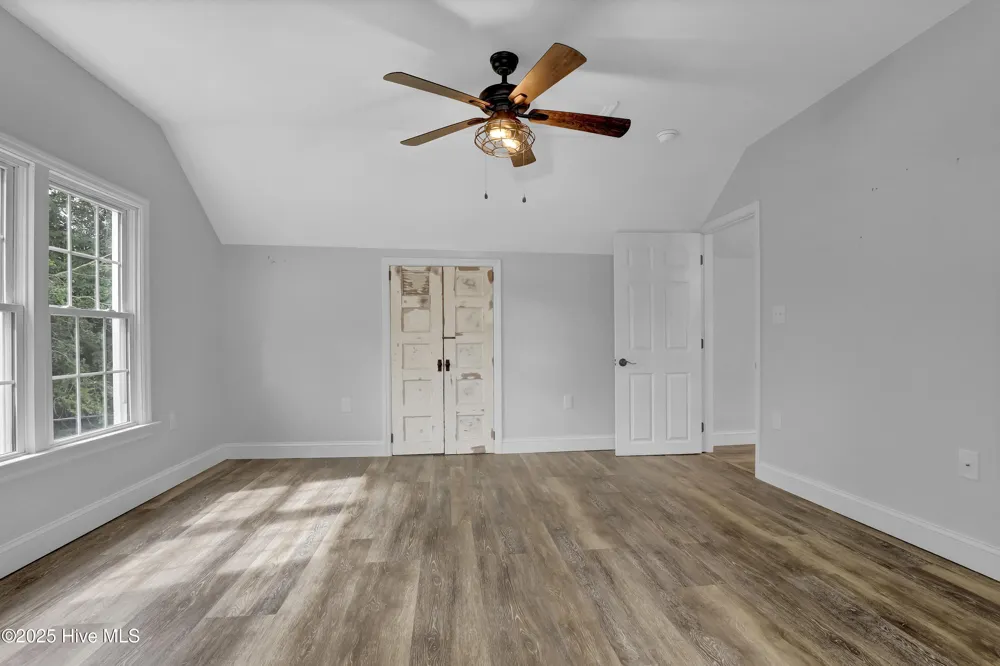 2971 Penderlea Highway Burgaw, NC 28425