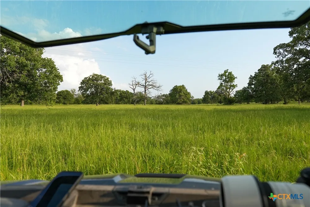 8058 Milam County Road 455 Lexington, TX 78947