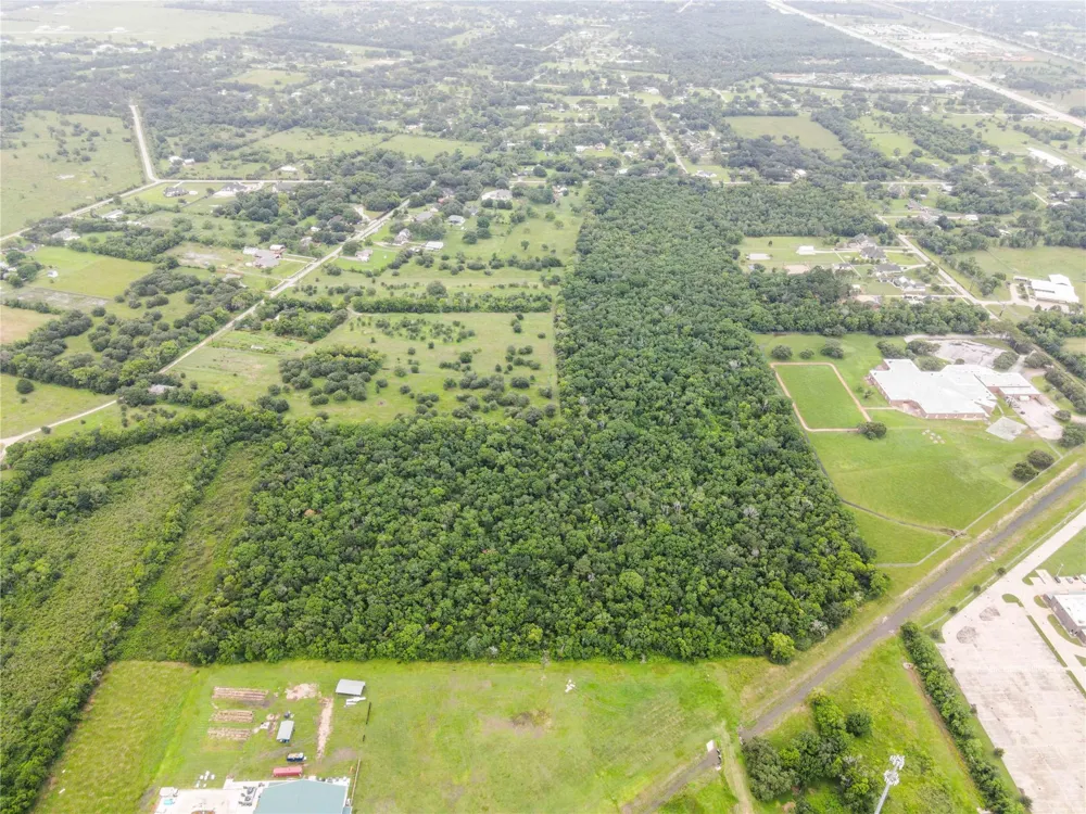 Lewis Lane Manvel, TX 77578