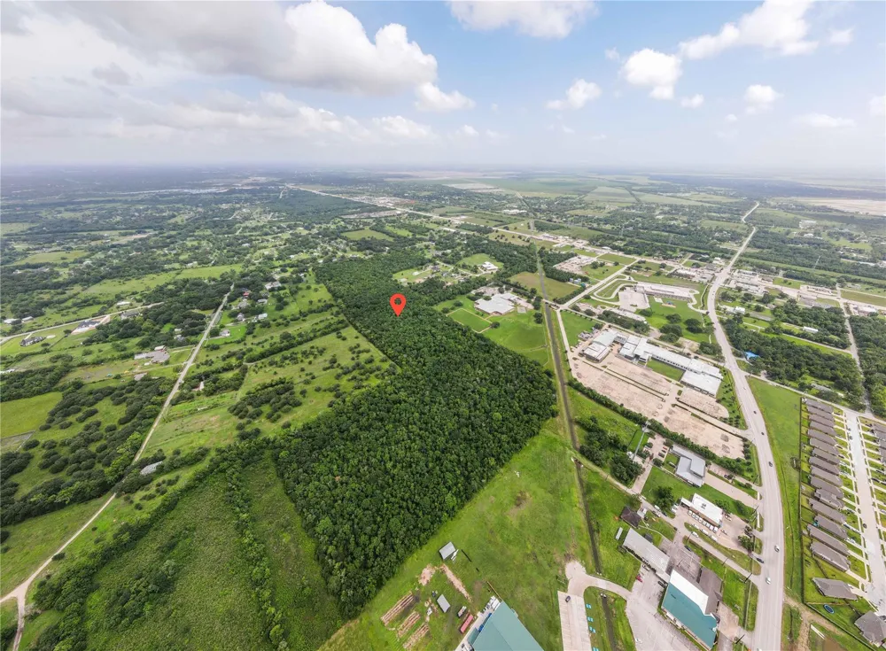 Lewis Lane Manvel, TX 77578