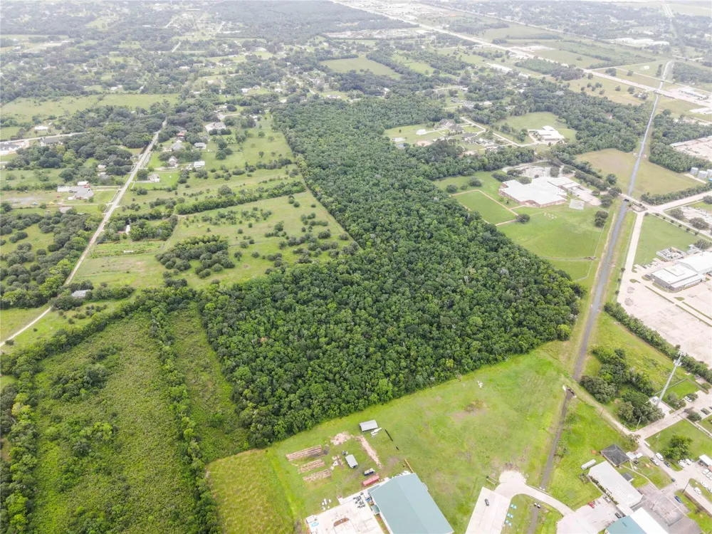 Lewis Lane Manvel, TX 77578