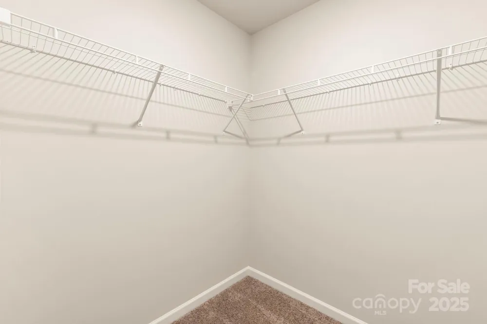 1041 Russell Drive Winston Salem, NC 27127