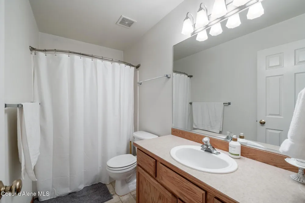30267 WHEATRIDGE ROAD Athol, ID 83801