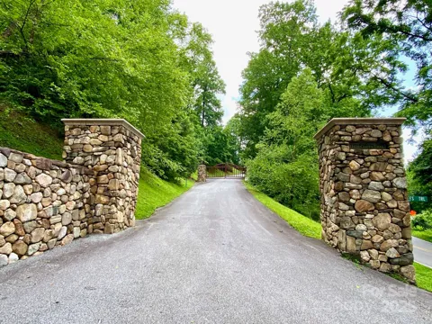 129 High Cliffs Trail