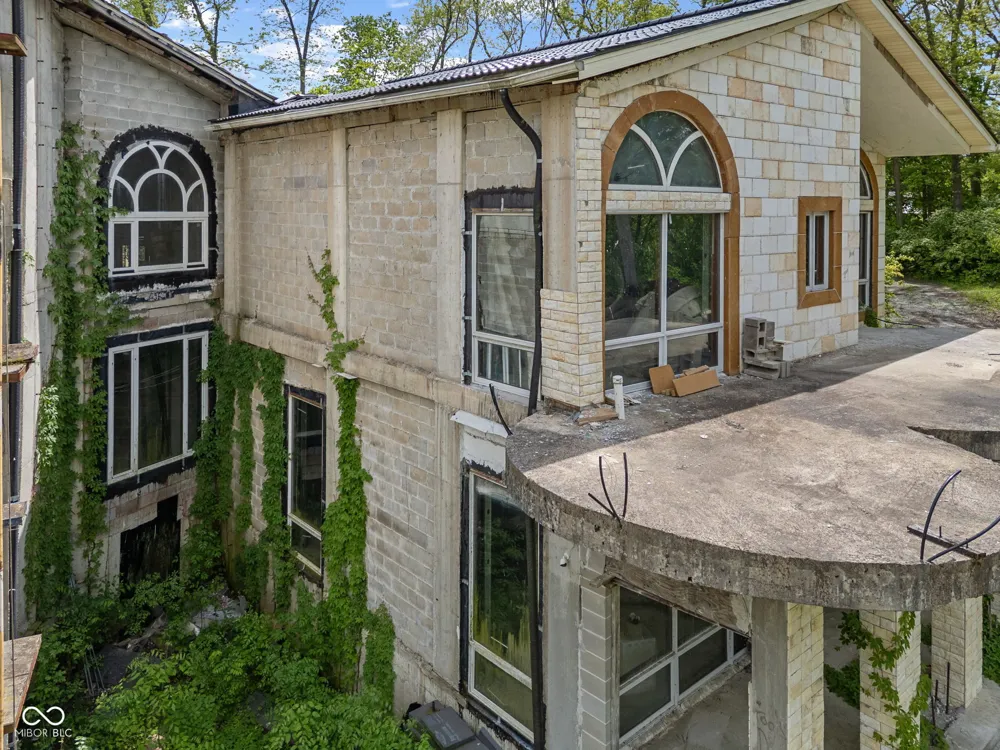 4945 S 100 E Lafayette, IN 47909