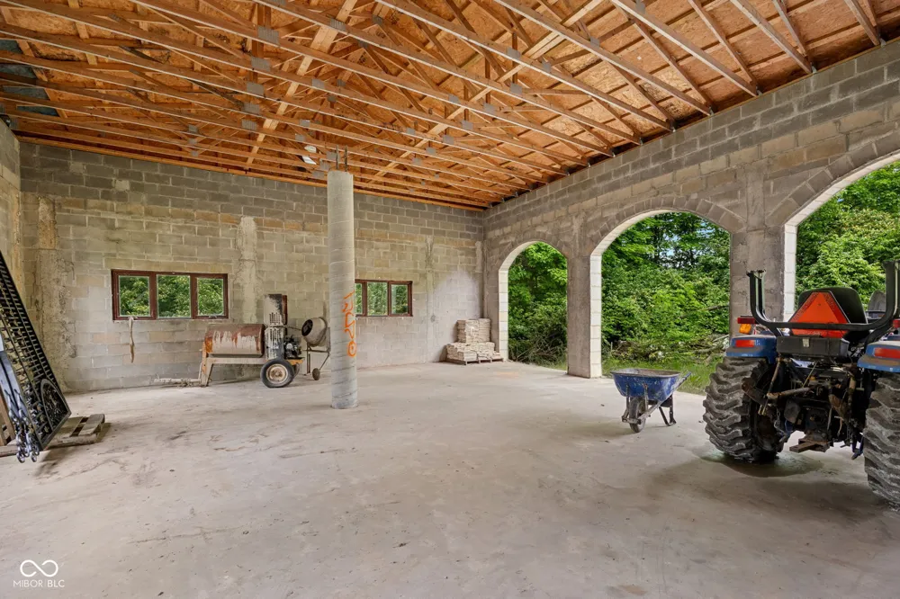 4945 S 100 E Lafayette, IN 47909