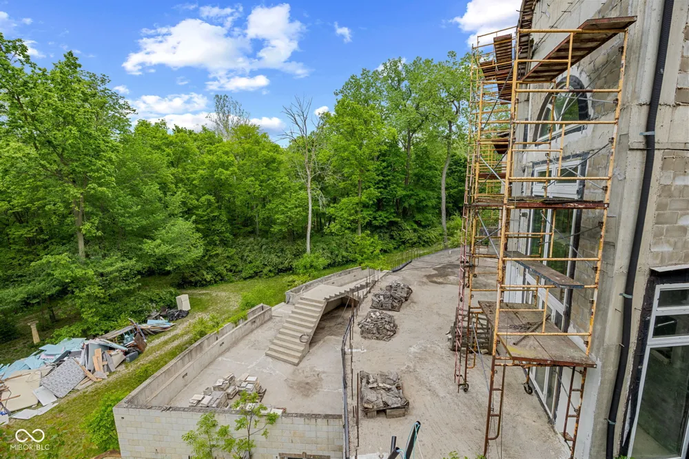 4945 S 100 E Lafayette, IN 47909