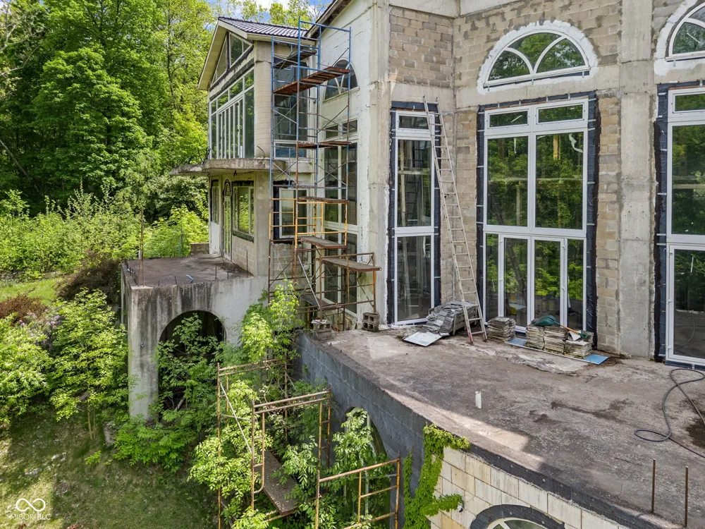 4945 S 100 E Lafayette, IN 47909