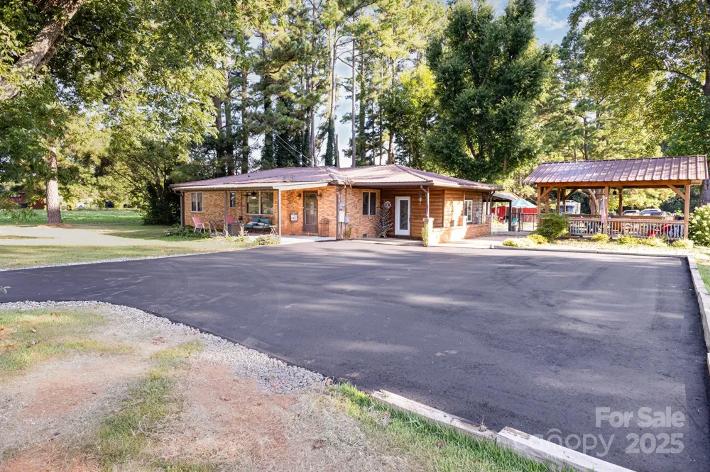 835 Holshouser Road Rockwell, NC 28138