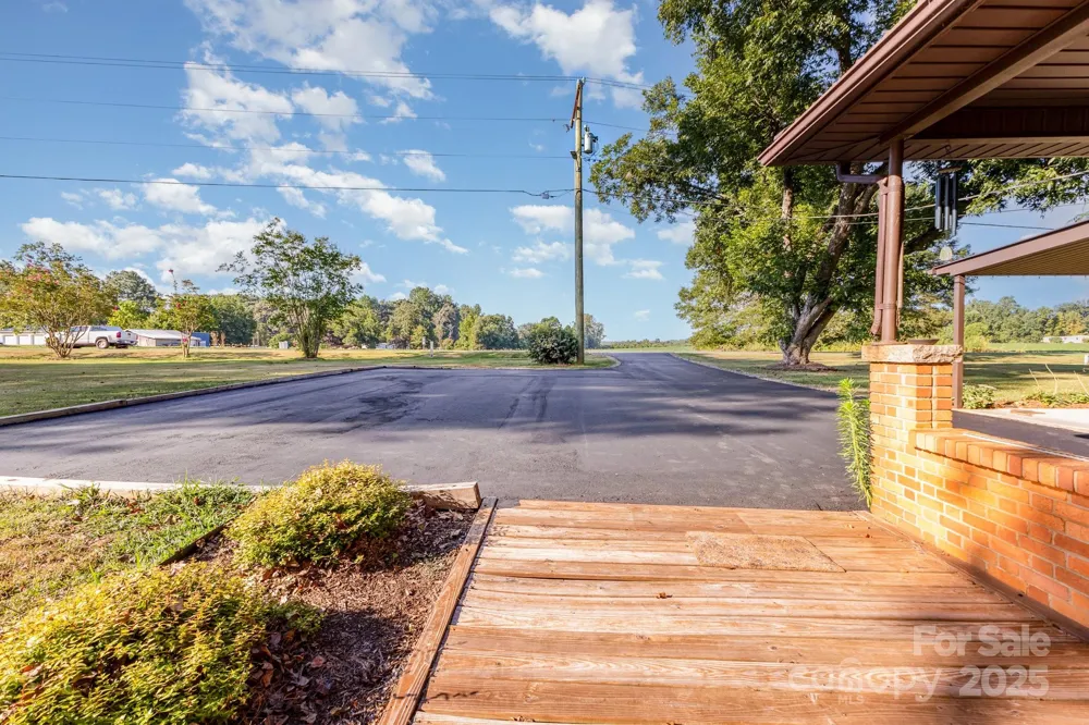 835 Holshouser Road Rockwell, NC 28138
