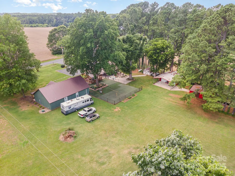 835 Holshouser Road Rockwell, NC 28138