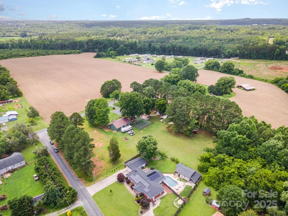 835 Holshouser Road Rockwell, NC 28138