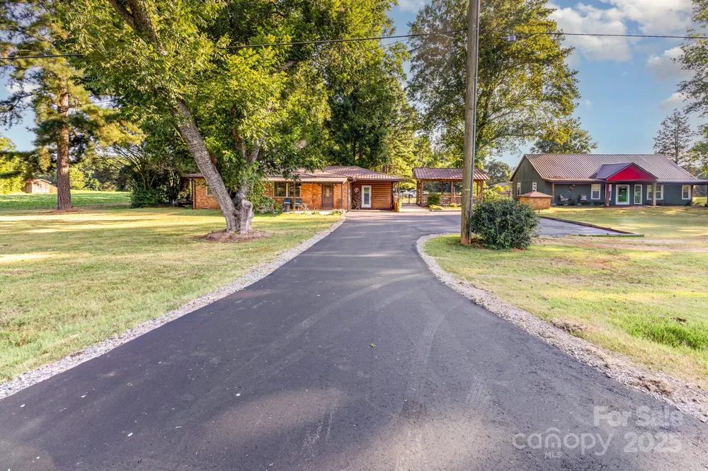 835 Holshouser Road Rockwell, NC 28138