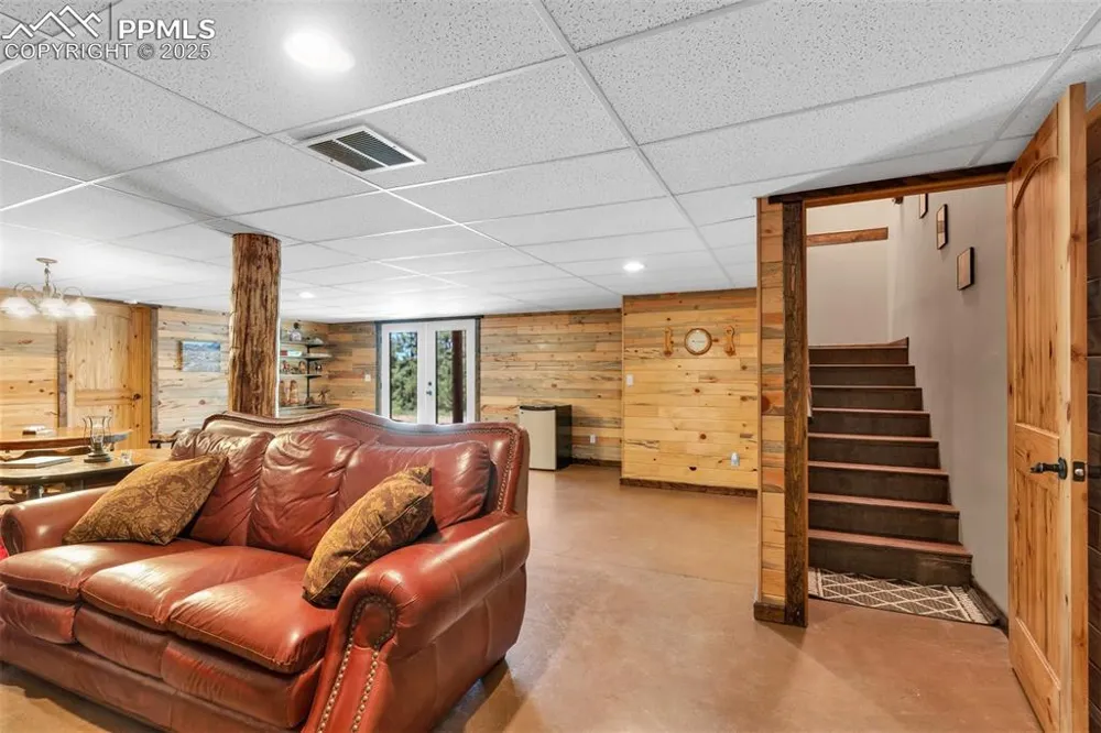 2100 County Road 310 Westcliffe, CO 81252