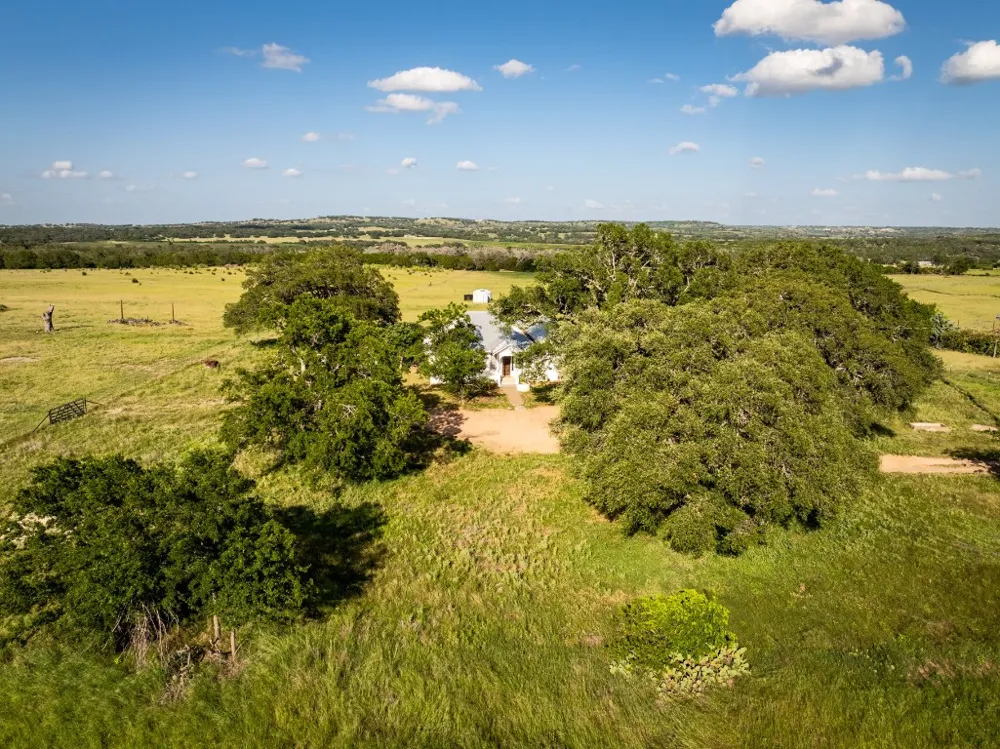 1649 Schumann Road Stonewall, TX 78671