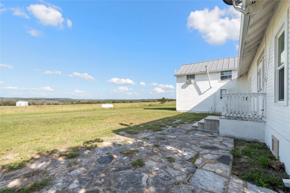 1649 Schumann Road Stonewall, TX 78671