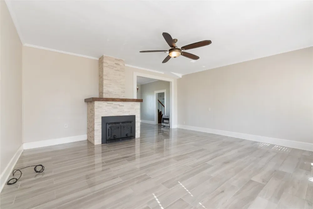 1649 Schumann Road Stonewall, TX 78671