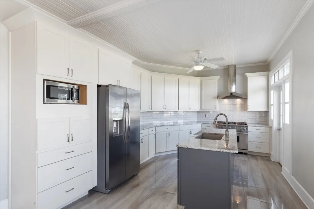 1649 Schumann Road Stonewall, TX 78671