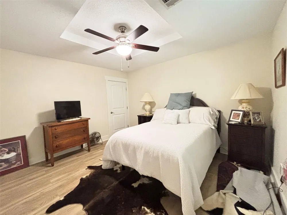 40062 Highway 105 Batson, TX 77519
