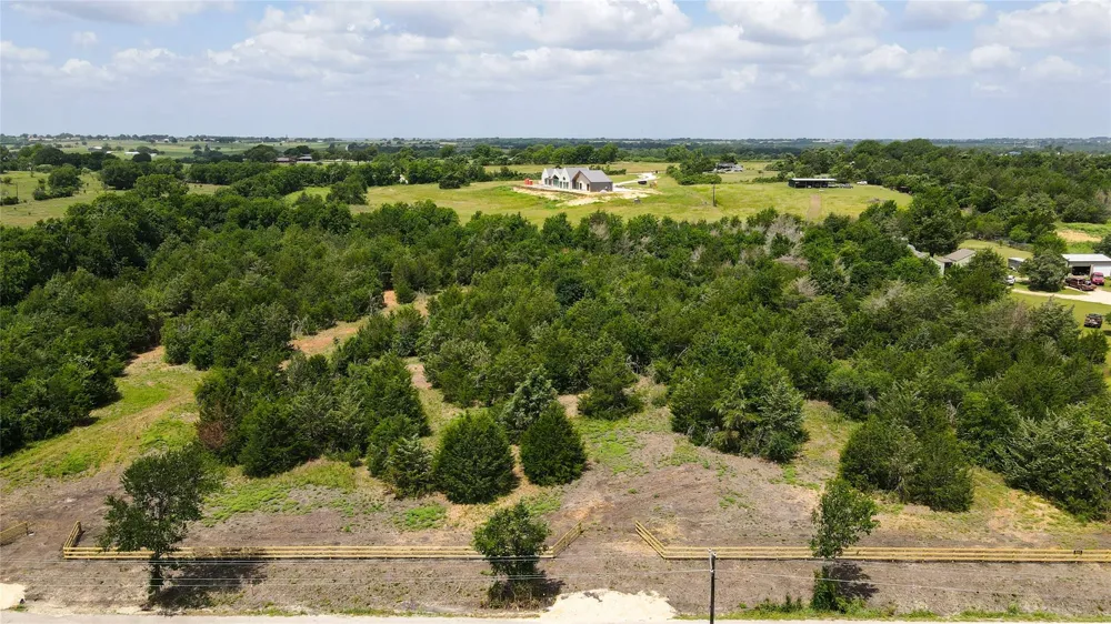 7 Wonder Hill Road Chappell Hill, TX 77426