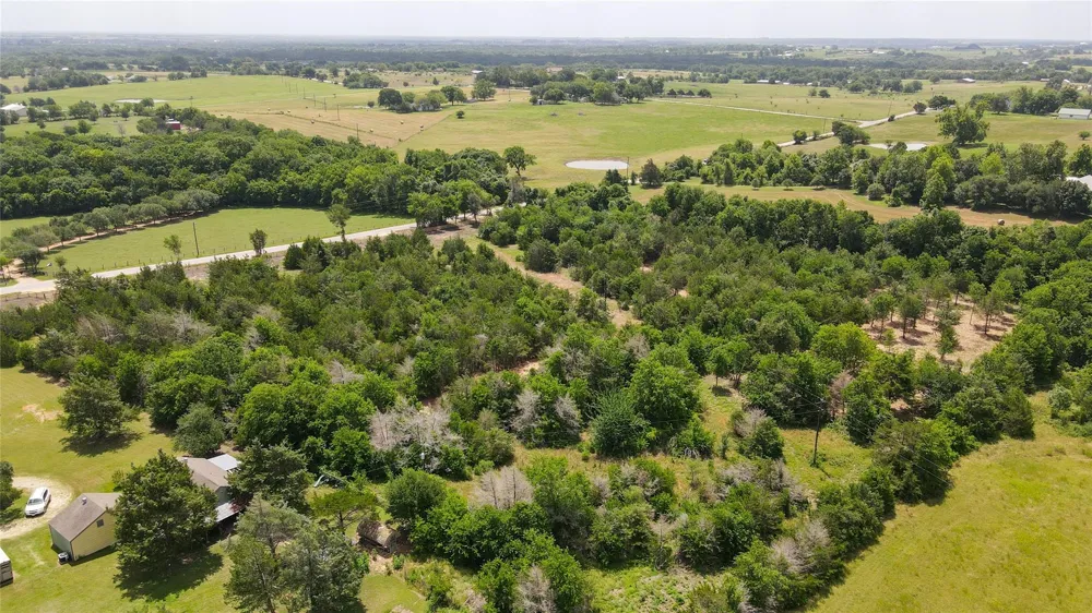 9 Wonder Hill Road Chappell Hill, TX 77426