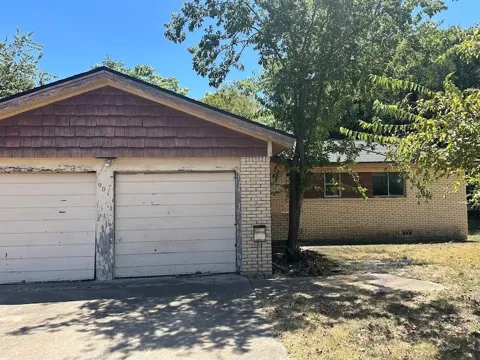 901 S 23rd Street