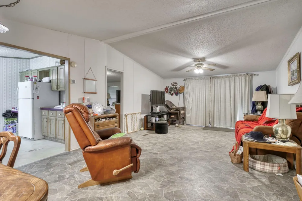 6443 Us Highway 79 W Buffalo, TX 75831