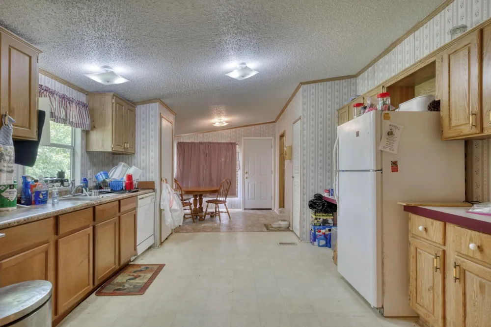 6443 Us Highway 79 W Buffalo, TX 75831