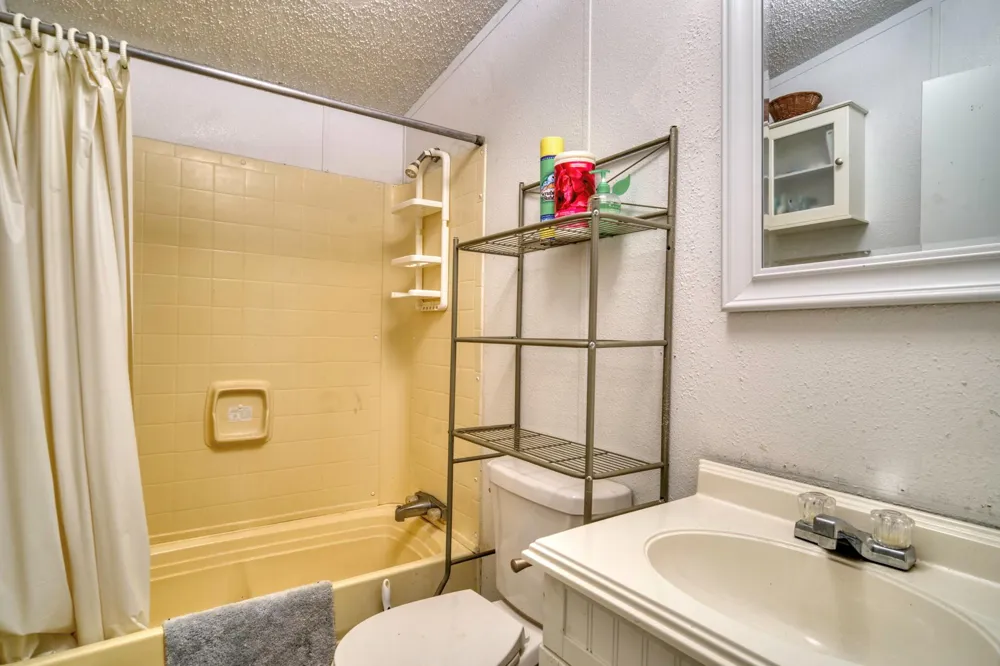 6443 Us Highway 79 W Buffalo, TX 75831