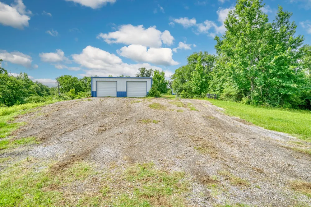 6443 Us Highway 79 W Buffalo, TX 75831