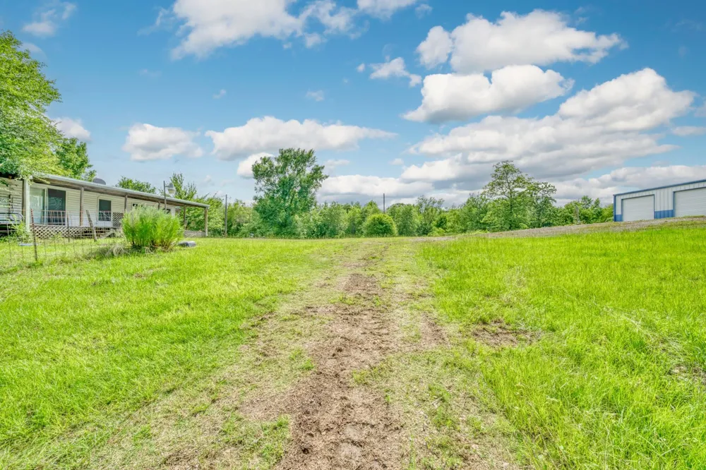 6443 Us Highway 79 W Buffalo, TX 75831