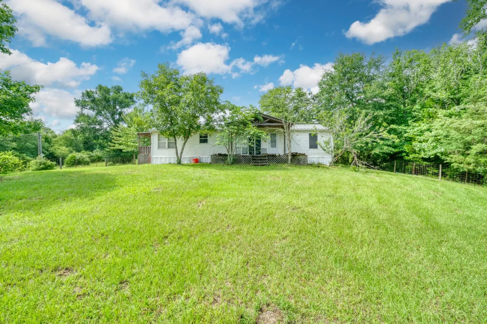 6443 Us Highway 79 W Buffalo, TX 75831