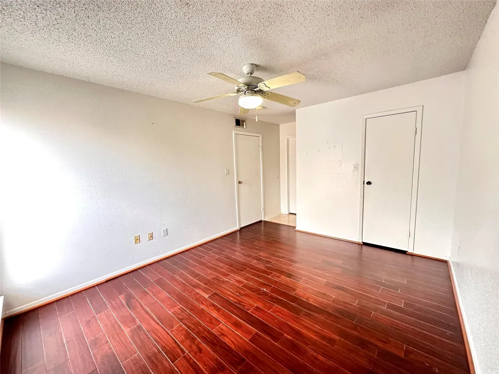 260 El Dorado Boulevard #2608 Houston, TX 77598