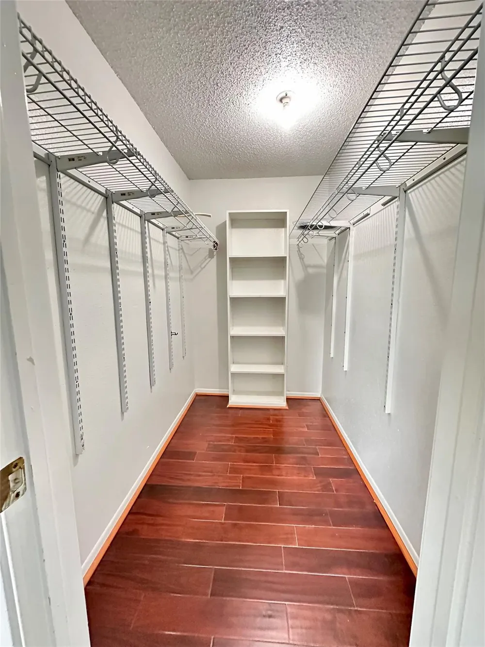 260 El Dorado Boulevard #2608 Houston, TX 77598