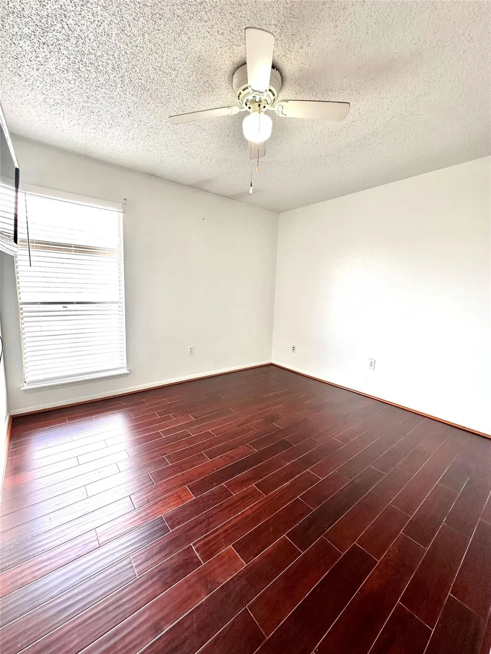 260 El Dorado Boulevard #2608 Houston, TX 77598