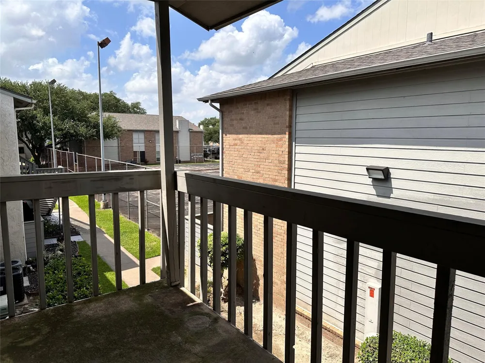260 El Dorado Boulevard #2608 Houston, TX 77598