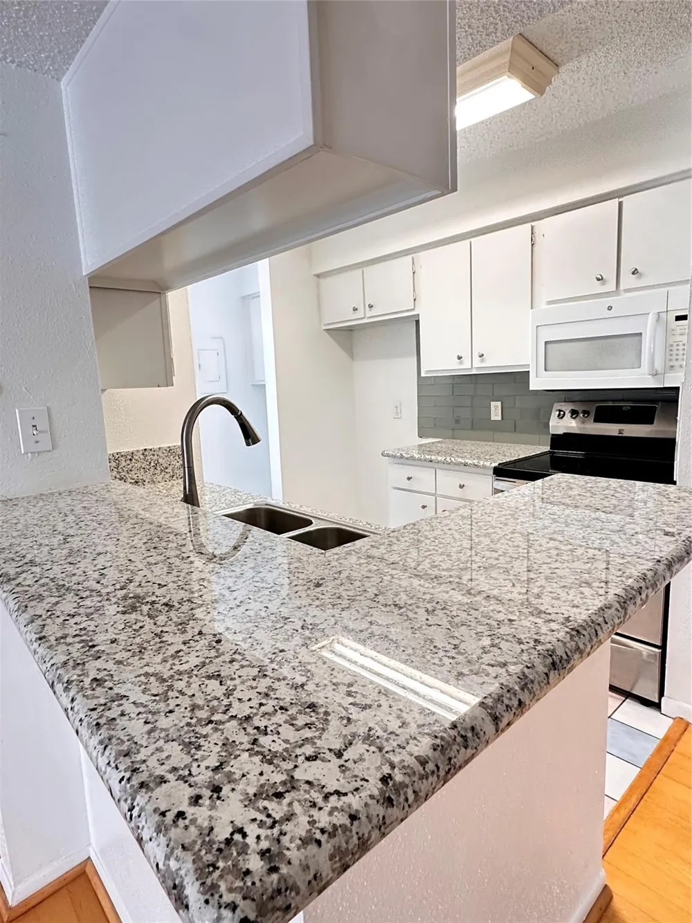 260 El Dorado Boulevard #2608 Houston, TX 77598