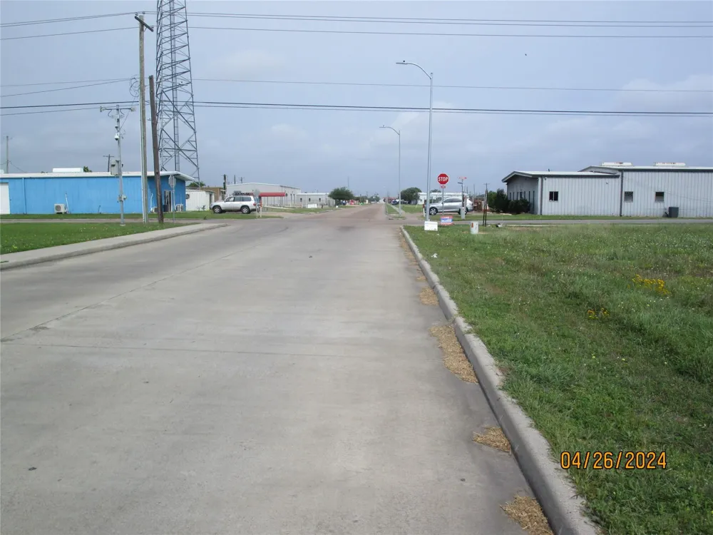 Skinner Street Freeport, TX 77541
