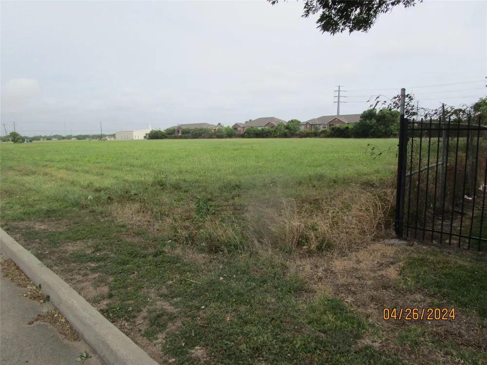 Skinner Street Freeport, TX 77541