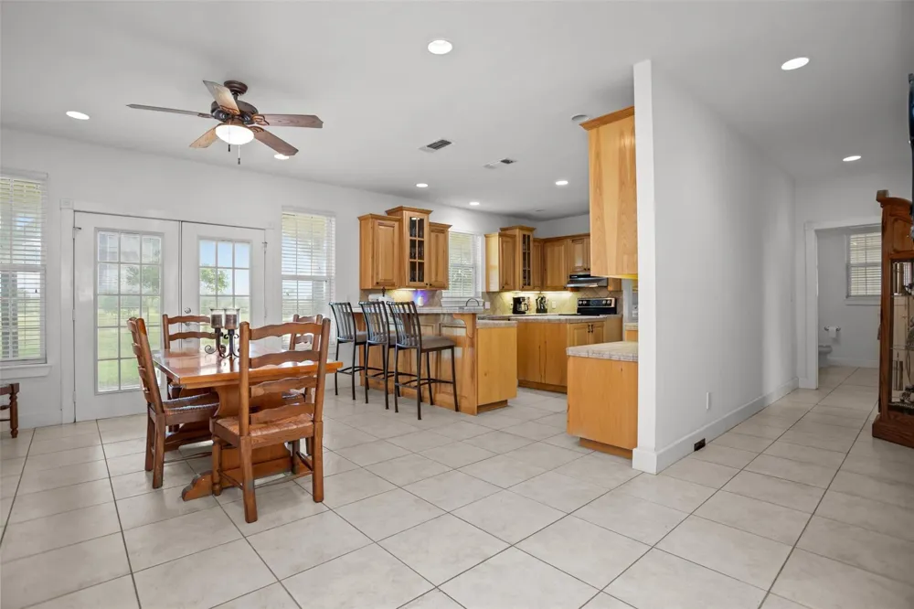 2421 Fm 1280 W Lovelady, TX 75851