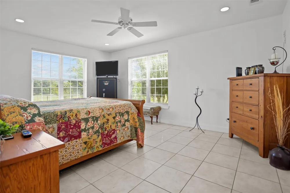 2421 Fm 1280 W Lovelady, TX 75851