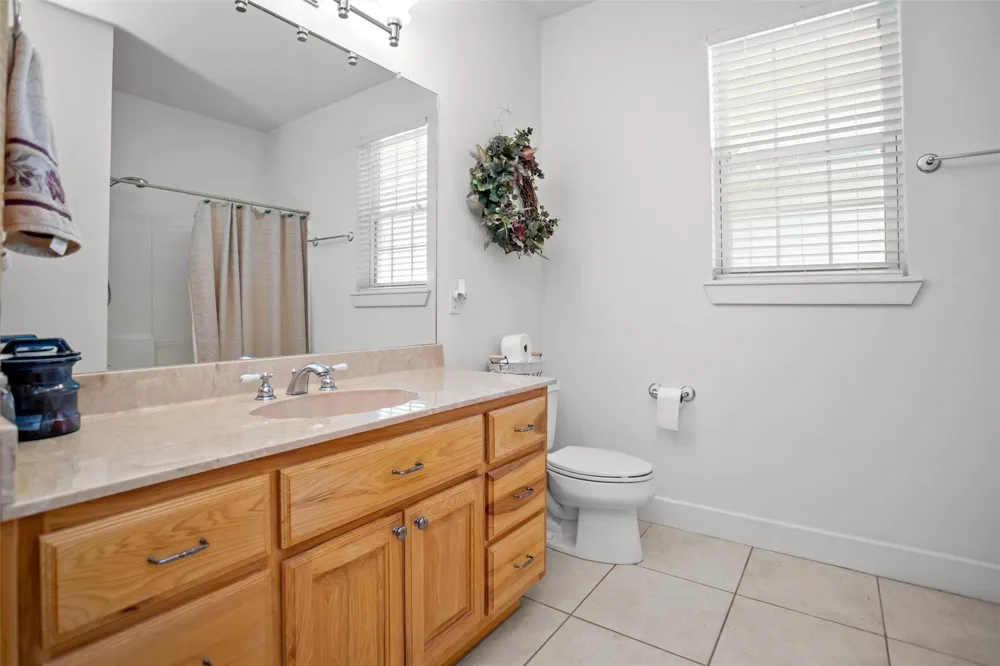 2421 Fm 1280 W Lovelady, TX 75851