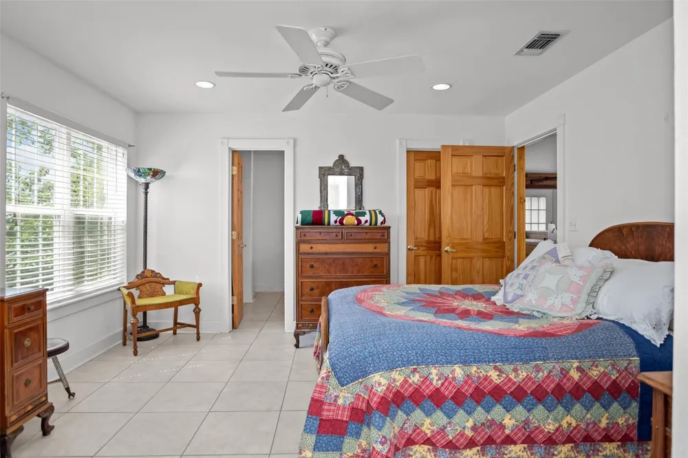 2421 Fm 1280 W Lovelady, TX 75851